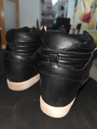 Zapatillas deportivas altas negras