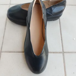 Zapatos negros planos