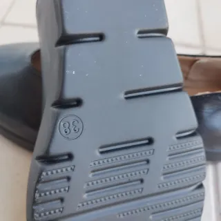 Zapatos negros planos