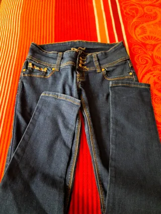 Pantalón vaquero Nina Carter talla 38