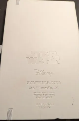 Lote de camiseta y libreta de Ahsoka (Star Wars)