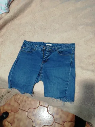 Pantalón vaquero corto mujer