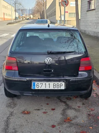 Volkswagen Golf 2001