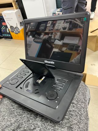 Reproductor DVD Portátil 17.5” 360•