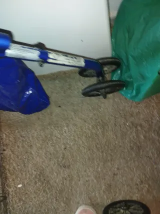 Andador carrito para personas con movilidad reduci