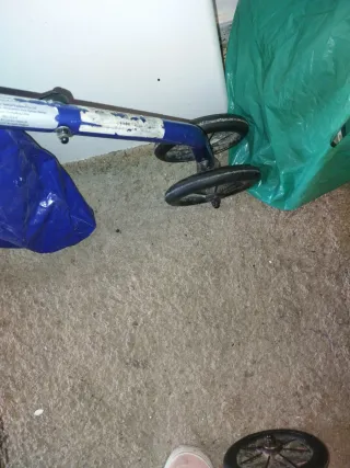 Andador carrito para personas con movilidad reduci