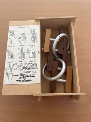 Puzzle B Rompecabezas Madera y Metal