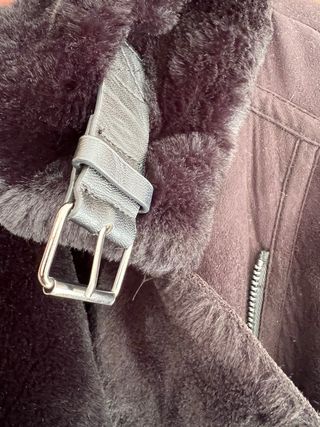 Abrigo Negro Stradivarius Talla S