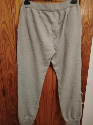 EA7 Pantalón Chándal Gris