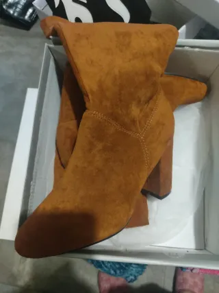 Botas altas marrones