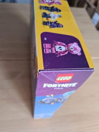 Lego 77073 Fortnite Battle Bus - NUOVO E SIGILLATO