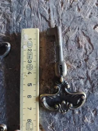 Set pomelli e chiave stile antico