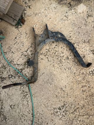 Caballete Central Yamaha Aerox