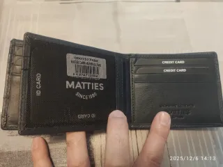Cartera Tarjetero Matties Negra.