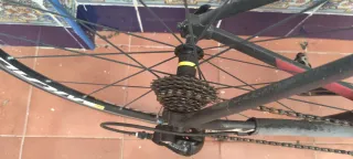 Bicicleta de carretera B'TWIN horquilla de carbono