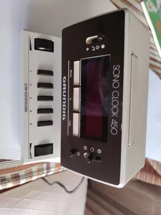 Radio Despertador Grundig Sono Clock 450