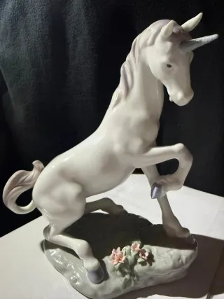 Unicornio Lladro Mágico Porcelana