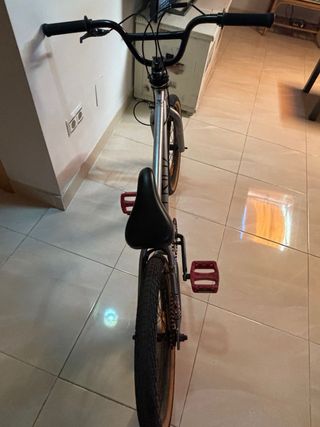 Bicicleta BMX Graviti Plata