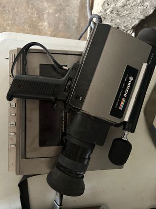 Cámara de vídeo Hitachi VK-C3000