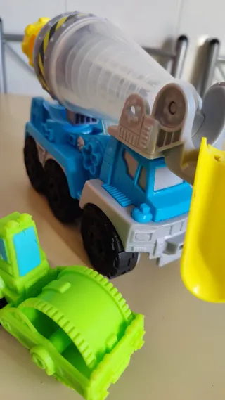 Play-Doh Camión Cemento Wheels para plastilina
