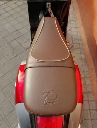 Vespa PX 150 Clásica Negra