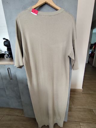 Vestido malha comprido bege tamanho L