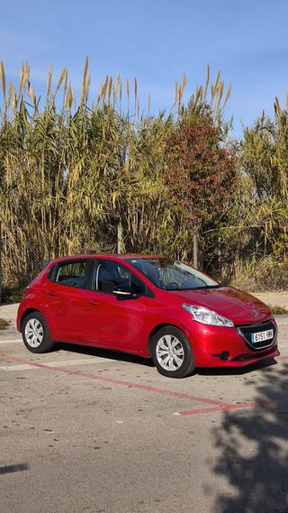 Peugeot 208 1.2 eVTI ACTIVE – Automático (2014) C