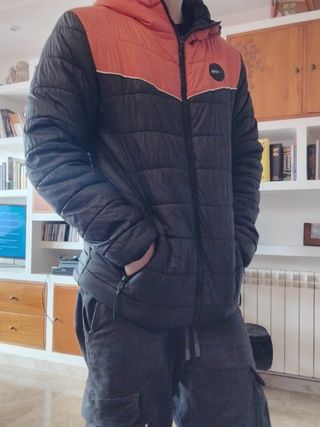 Anorak INSIDE naranja y negro