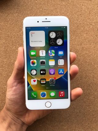 iPhone 8 Plus - 256GB (Blanco)