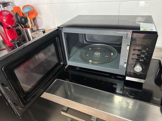 Microondas Candy Negro 20L