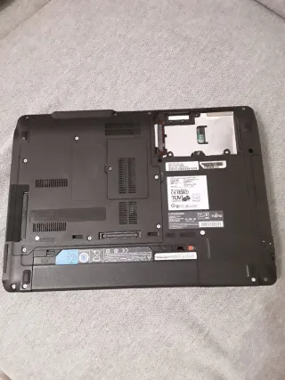 Fujitsu lifebook S Intel core i5 series S710 leggi