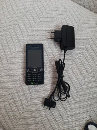 Teléfono Sony Ericsson C510