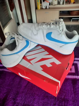 Nike Bambas Blancas y Azules