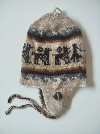 Gorro de lana de alpaca peruana