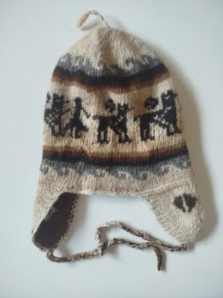 Gorro de lana de alpaca peruana