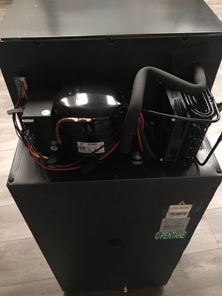 Nevera Camper 12V/24V/220V Nueva