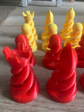 Fichas Ajedrez 3D Rojas y Amarillas