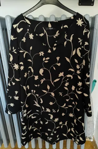 Abito donna Aqua fantasia floreale nero