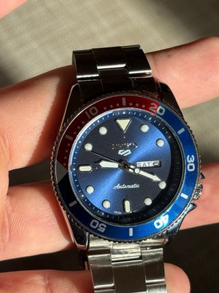 Seiko 5 Sport Pepsi Automático - Diver Style -41mm
