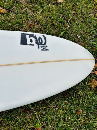 Tabla de surf BW pukas evolutivo