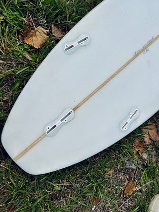 Tabla de surf BW pukas evolutivo