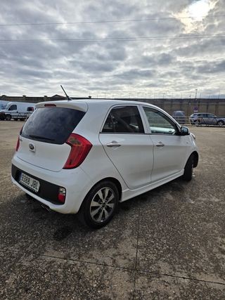 Kia Picanto 1.0 GT Line • 2014 • IVA deducible