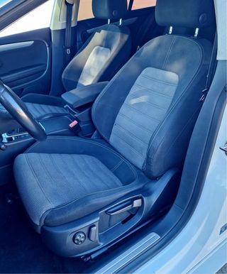 Volkswagen Passat CC 2013