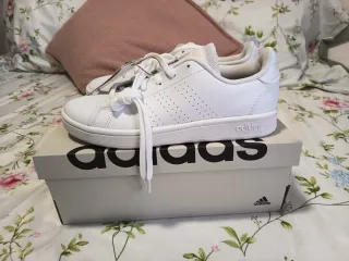 Zapatillas AdidasTennis Advantage Base Blancas