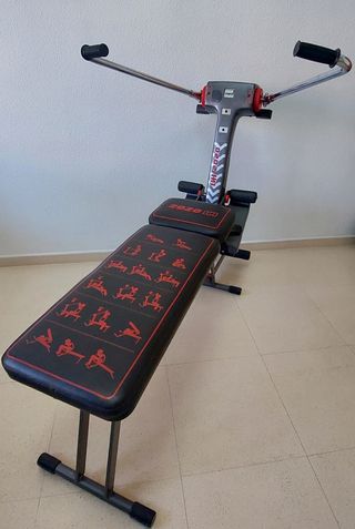 BANCO DE ENTRENAMIENTO Y MÁQUINA DE REMO