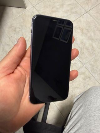 iPhone 11 Space viola