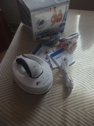 Remington iLight Essential Depiladora IPL.