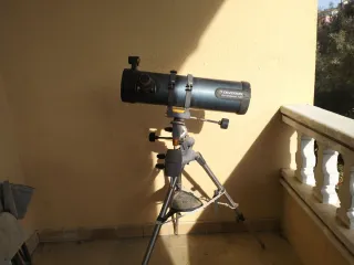 Telescopio Celestron AstroMaster 130