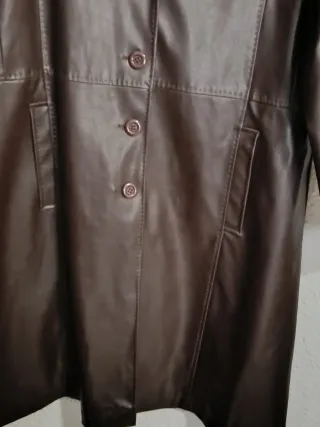 Abrigo marrón elegante