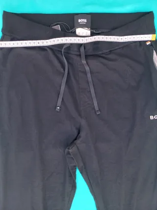 BOSS Pantalones Negros